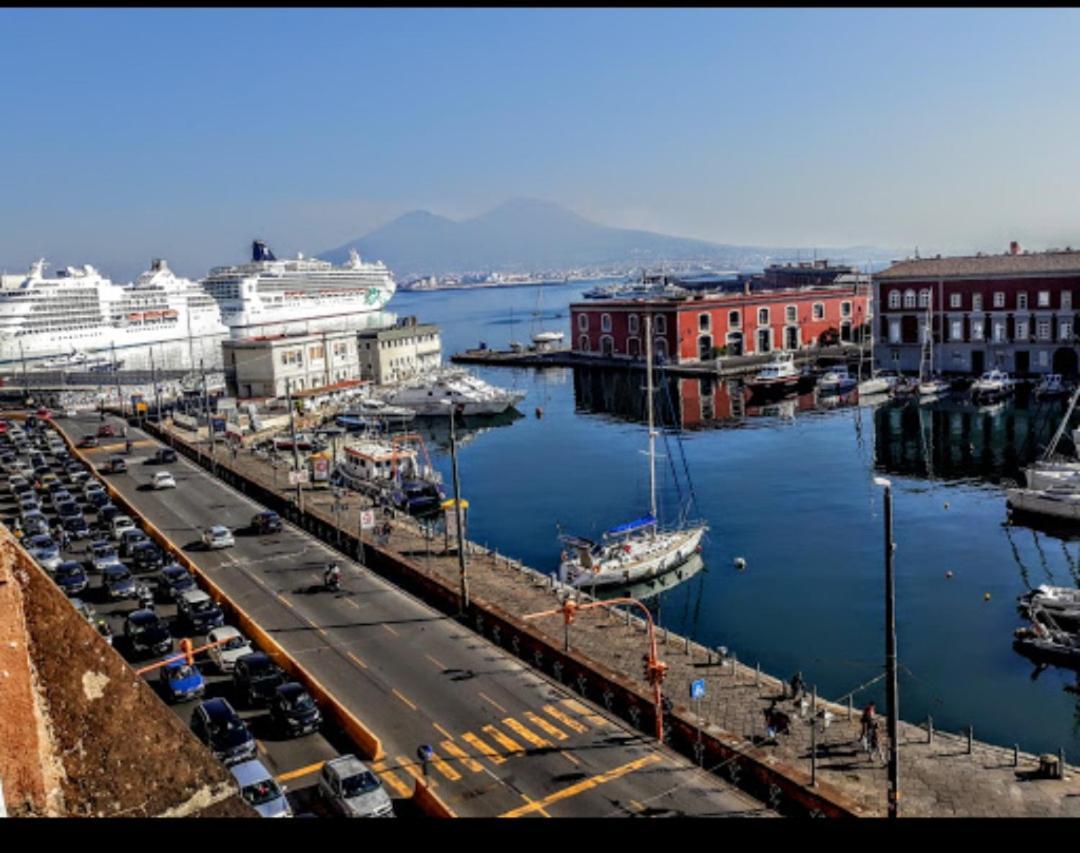 Il Salotto Di Chiaia Hotel Napels Buitenkant foto