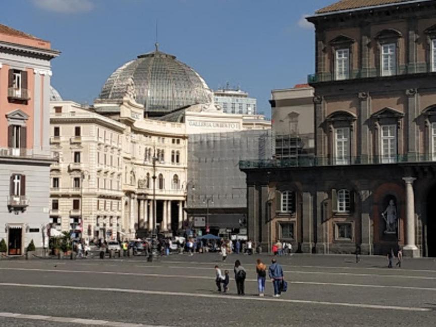 Il Salotto Di Chiaia Hotel Napels Buitenkant foto